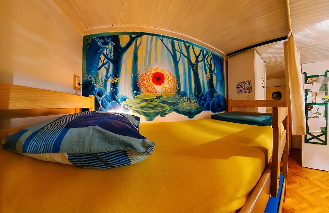Hostel Mali Mrak-1
